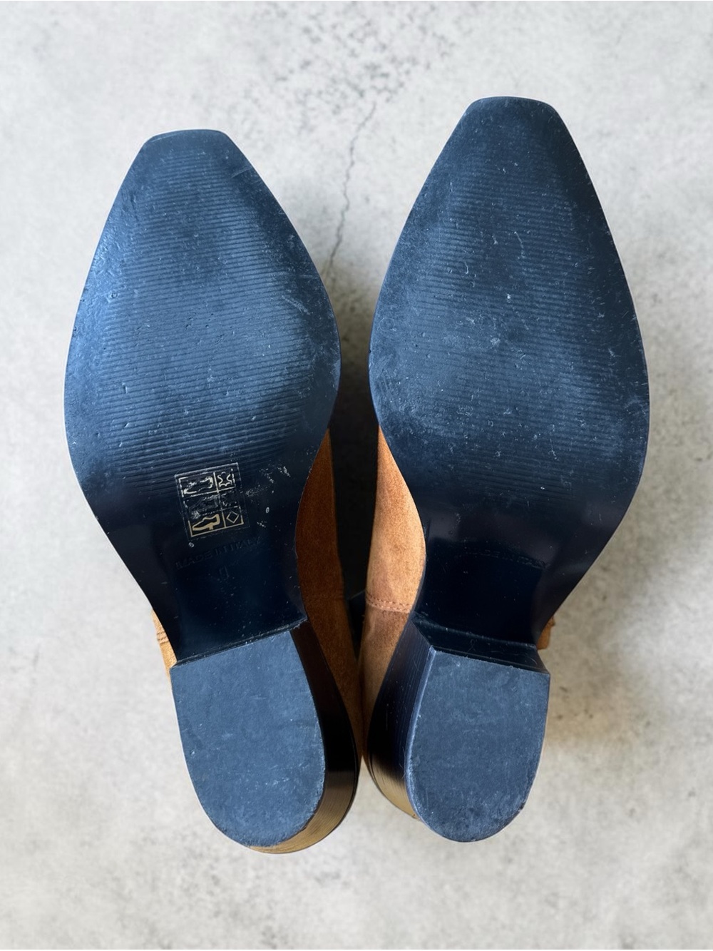 Everlane Western Ankle Boots in Russet Suede - Picture 5 of 9